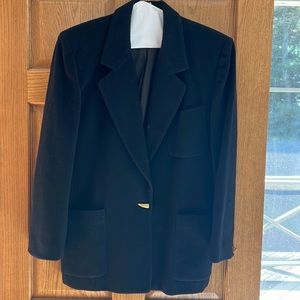 Chaus wool & cashmere size 14 black coat/blazer with gold buttons